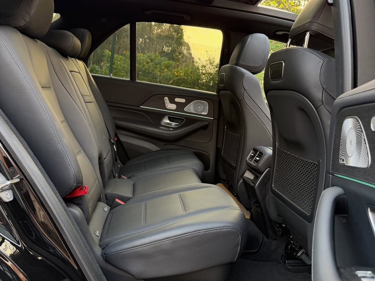 Mercedes-Benz GLE 400d AMG Line - view 3